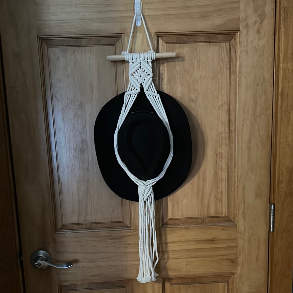 Handcrafted Macramé Hat Holder - Black and Cream